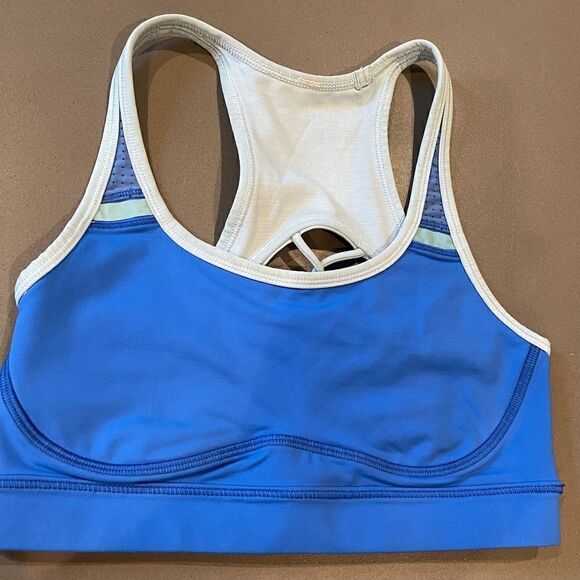 Lululemon Sweaty Or Not Bra, Pipedream Blue, Sz 4 - Picture 5 of 8